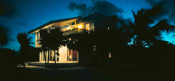 Casa Bougainvilla by night